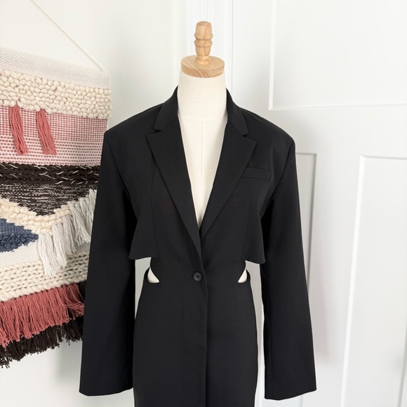 JACQUEMUS La Robe Bari Blazer Dress Black Sz 36FR 4US NWT - Picture 3 of 14